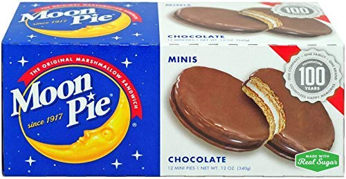 Generic Moon Pie -Mini's 3 Boxes of - Chocolate - Vanilla -Banana 6 pie's per box,3 Boxes 18 pies total and 3 x Bright Colored Lunch Bags